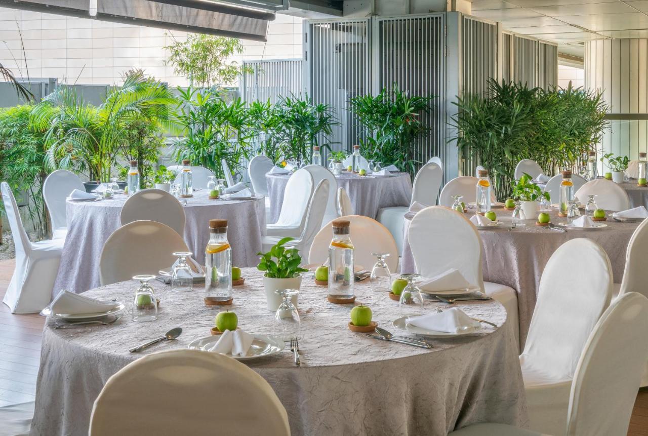 Oasia Hotel Novena, Singapore By Far East Hospitality Dış mekan fotoğraf